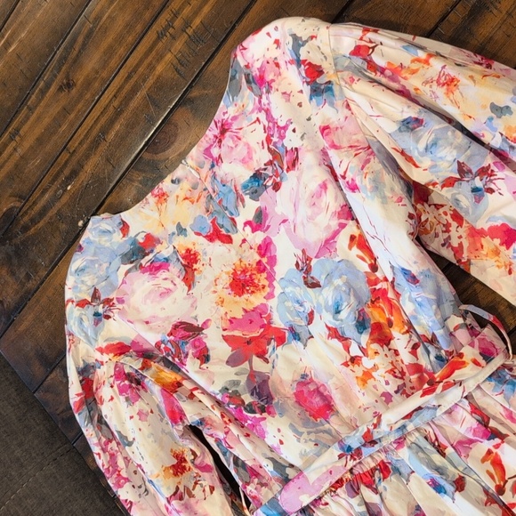 The Andamane Doina Long Sleeve Dress - Picture 10 of 12